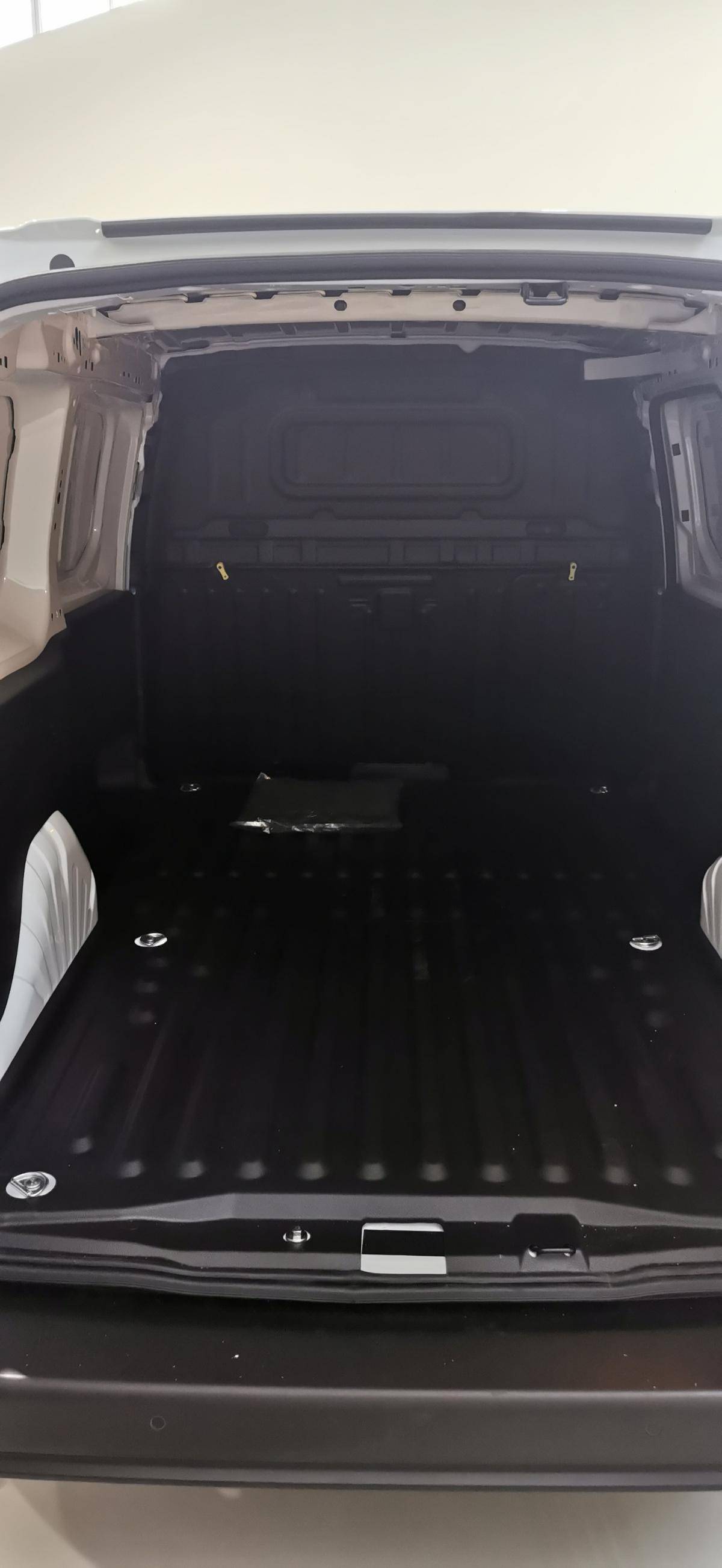 opel-combo-2026-diesel-1499cc