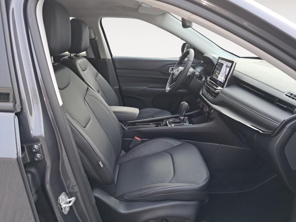jeep-compass-2025-hibrido-a-gasolina-1332cc