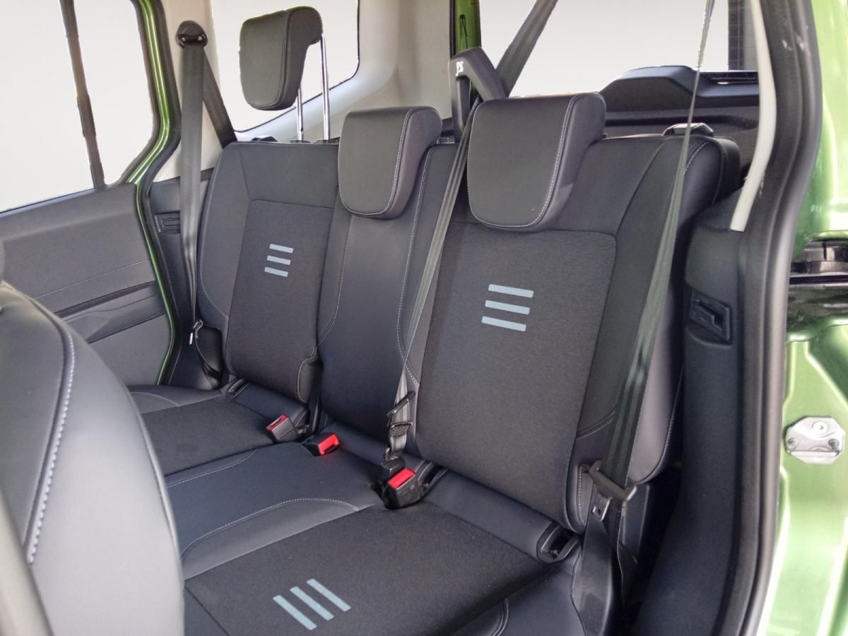ford-tourneo-courier-2025-gasolina-998cc