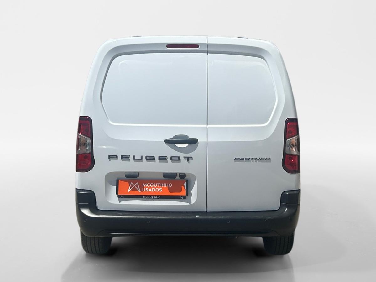 peugeot-partner-2025-diesel-1499cc