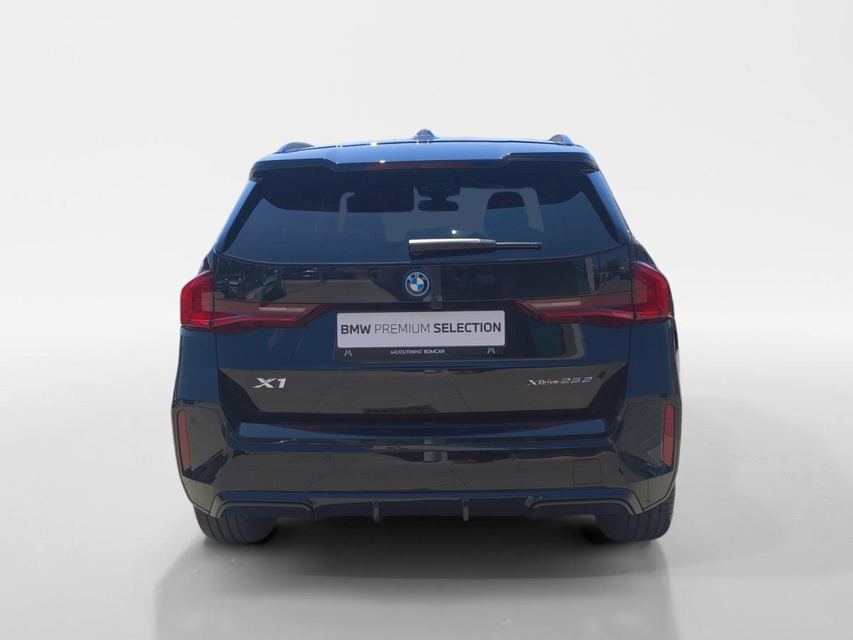 bmw-x1-2026-hibrido-a-gasolina-1499cc