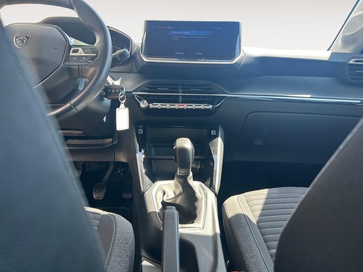 peugeot-208-2024-gasolina-1199cc