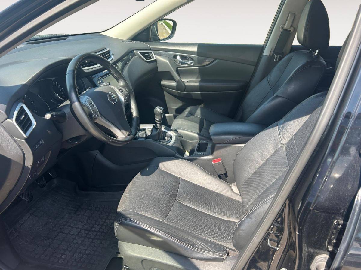 nissan-x-trail-2017-diesel-1598cc