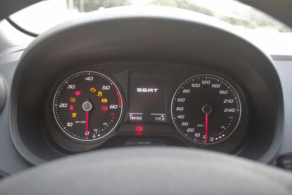 seat-ibiza-2017-diesel-1422cc