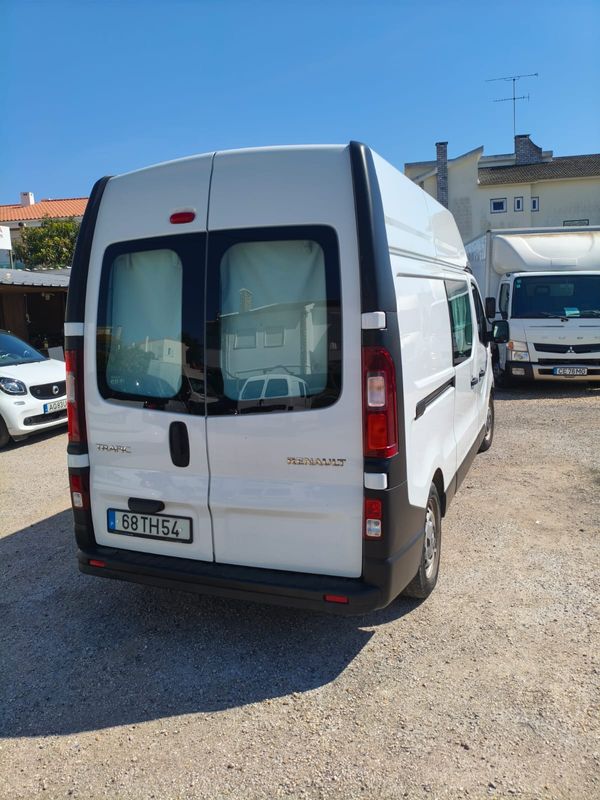 renault-trafic-2017-diesel-1598cc