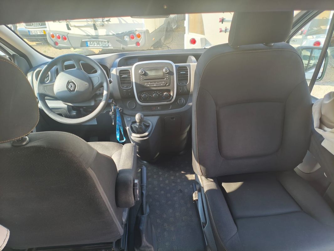 renault-trafic-2017-diesel-1598cc