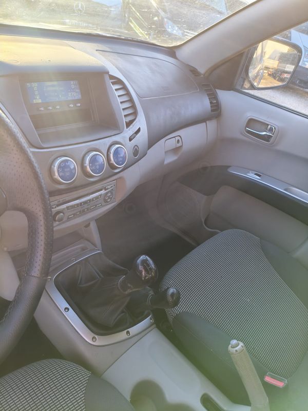 mitsubishi-l200-2007-diesel-2477cc