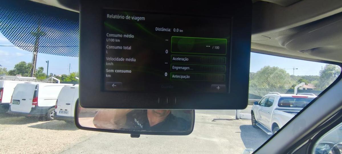 renault-master-2015-diesel-2299cc