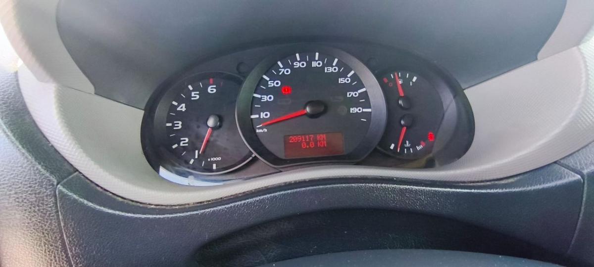 renault-master-2015-diesel-2299cc
