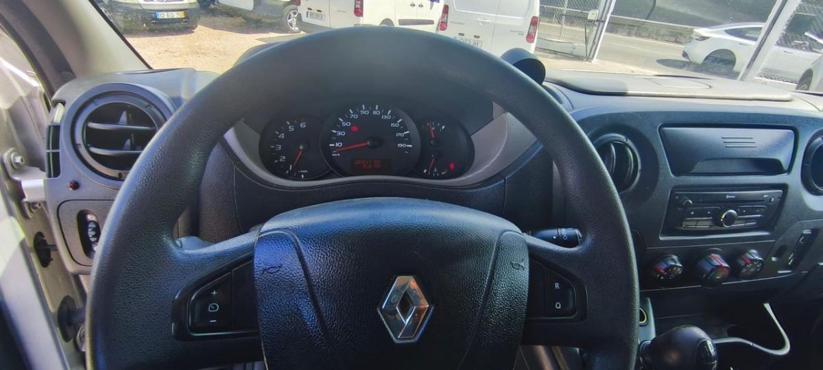 renault-master-2015-diesel-2299cc