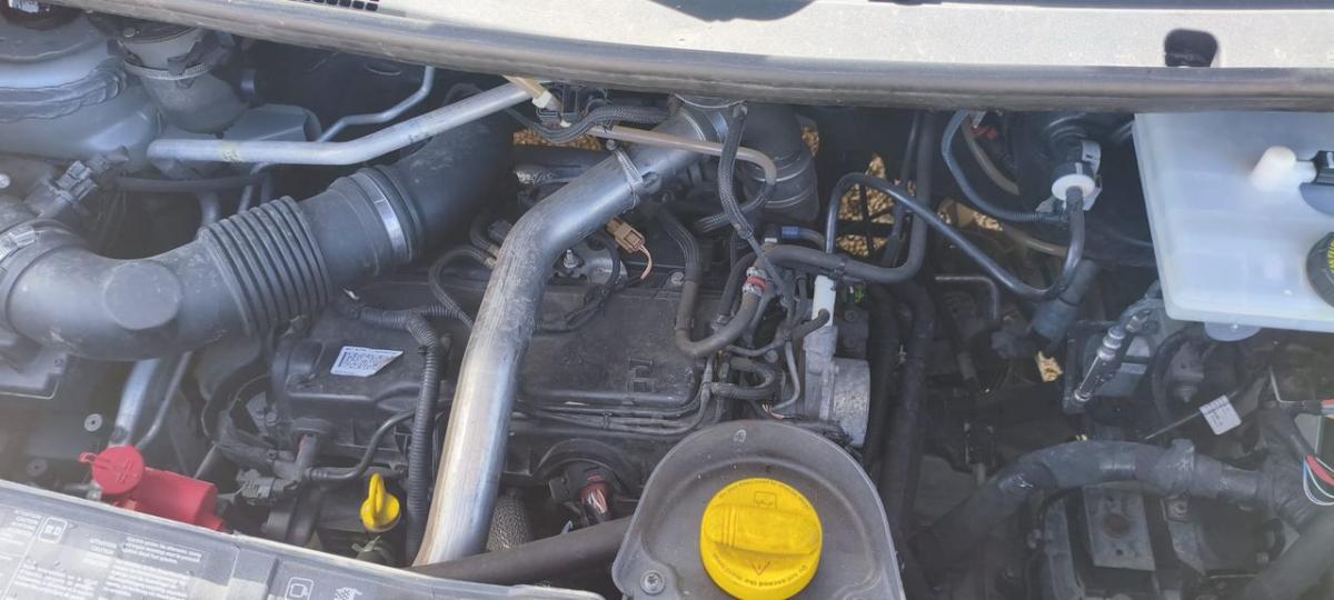 renault-master-2015-diesel-2299cc
