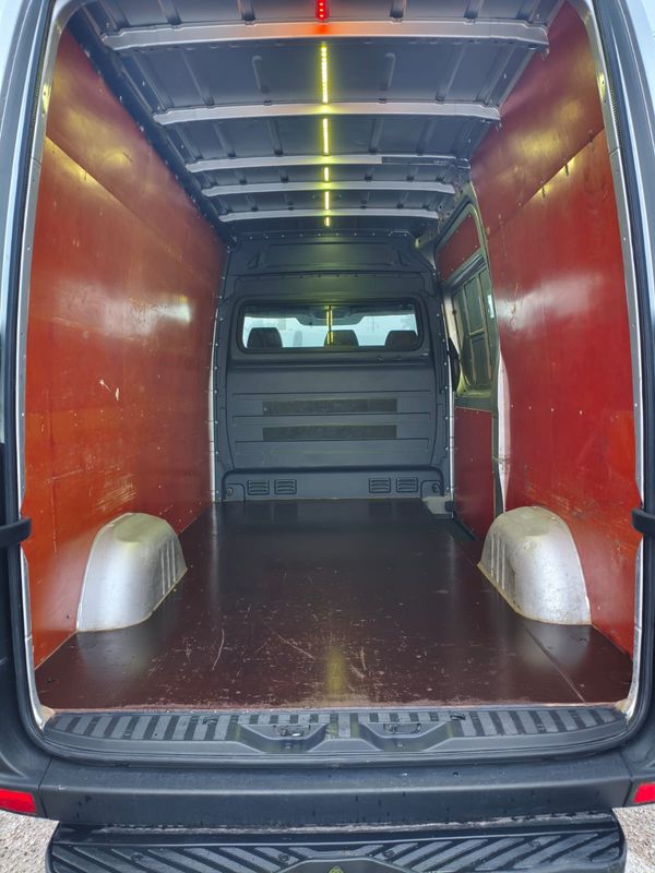volkswagen-crafter-2016-diesel-1968cc