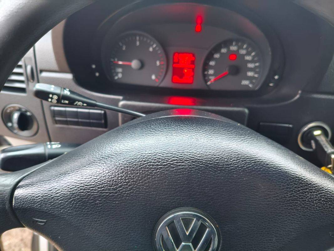 volkswagen-crafter-2016-diesel-1968cc