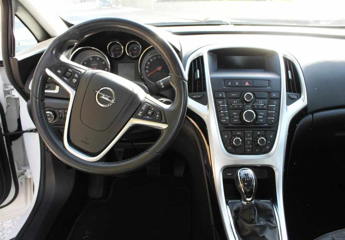 opel-astra-1-7-cdti-ecoflex-2014-diesel-1686cc