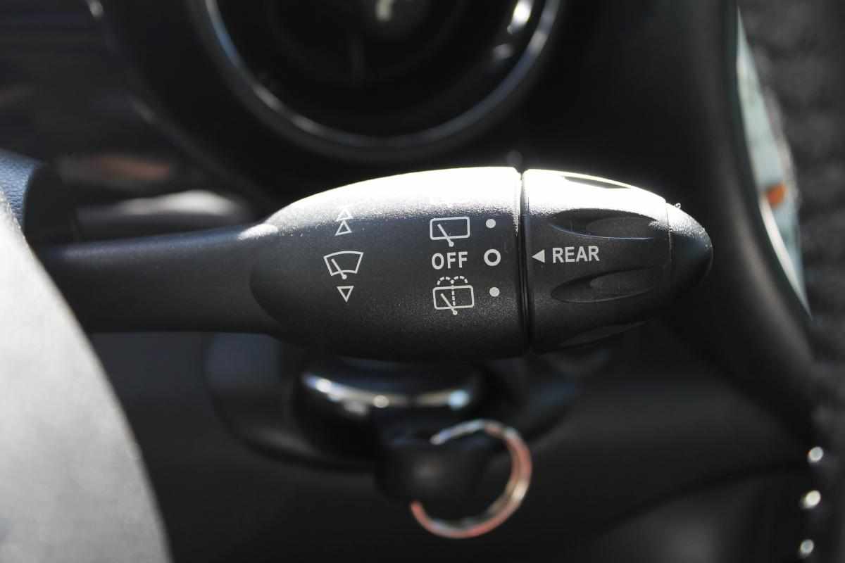 mini-cooper-d-1-6-d-2011-diesel-1600cc