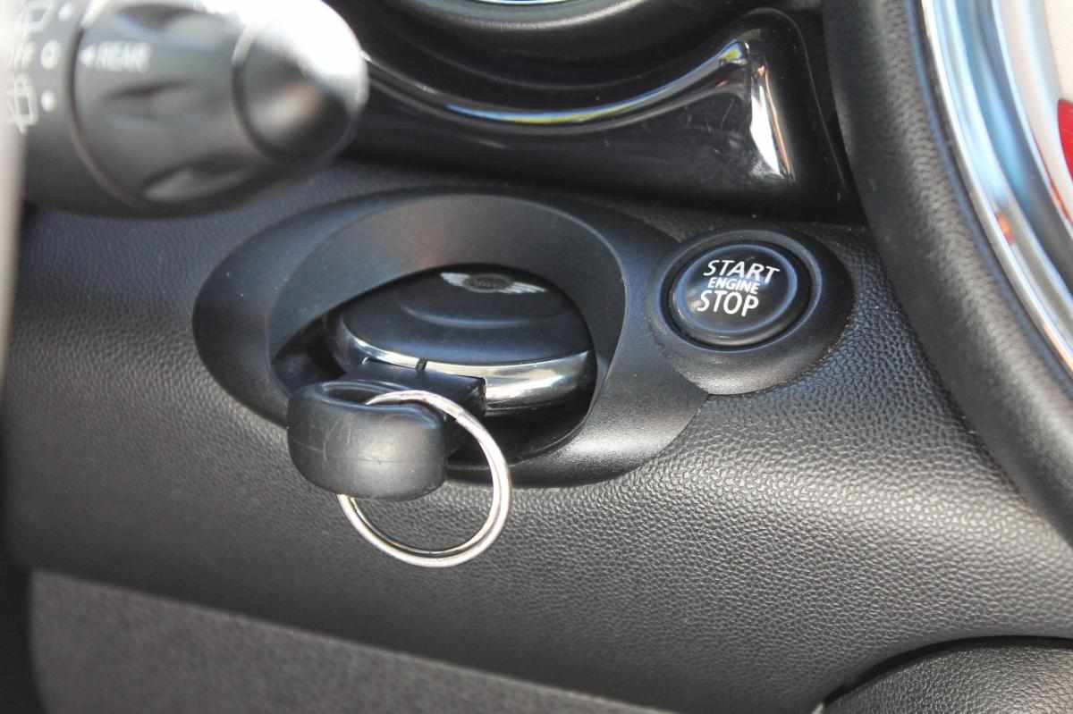 mini-cooper-d-1-6-d-2011-diesel-1600cc