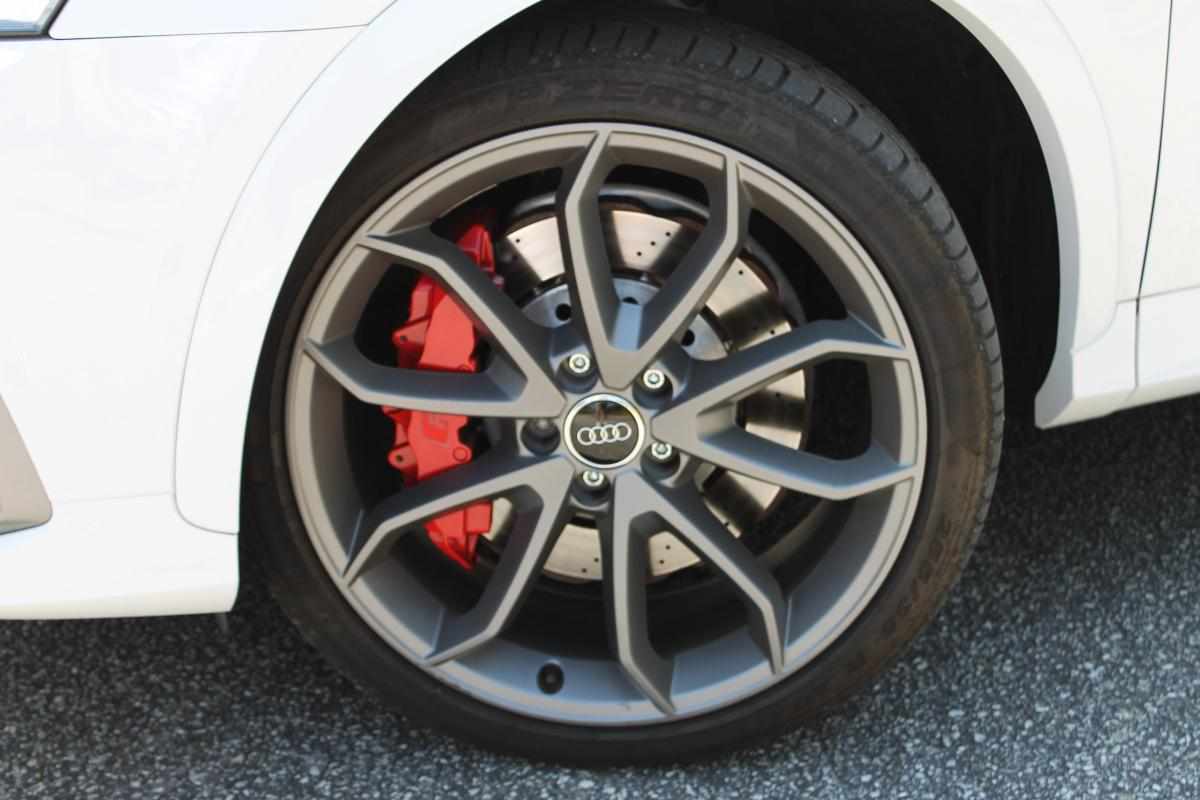 audi-q3-rs-q3-2-5-tfsi-performance-quattro-2016-gasolina-2480cc