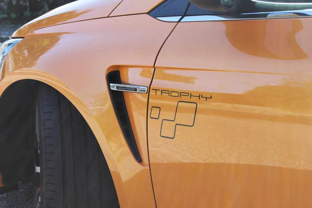 renault-megane-r-s-trophy-1-8-2019-gasolina-1798cc
