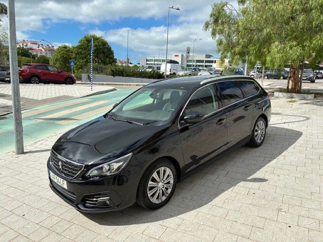 peugeot-308-sw-2021-diesel-1499cc