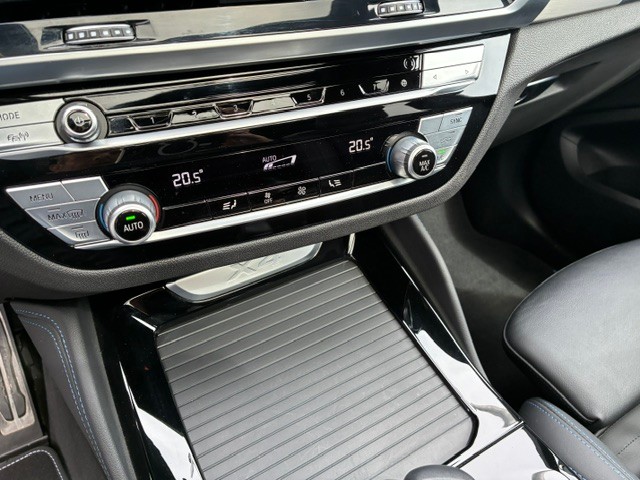 bmw-x4-2021-diesel-1995cc