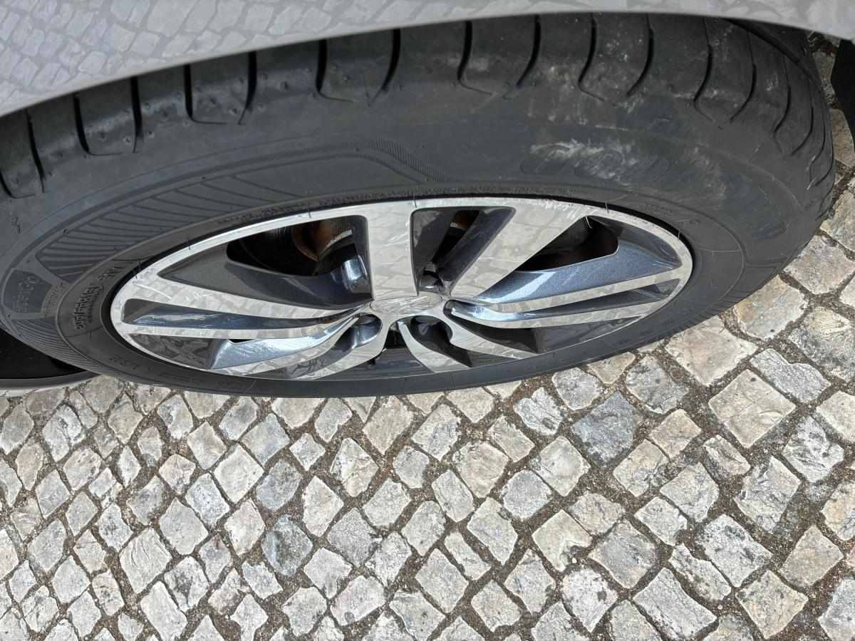 peugeot-308-sw-2021-diesel-1499cc