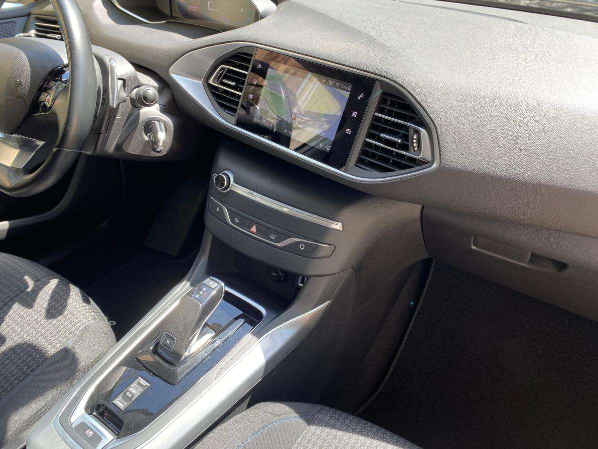 peugeot-308-sw-2021-diesel-1499cc