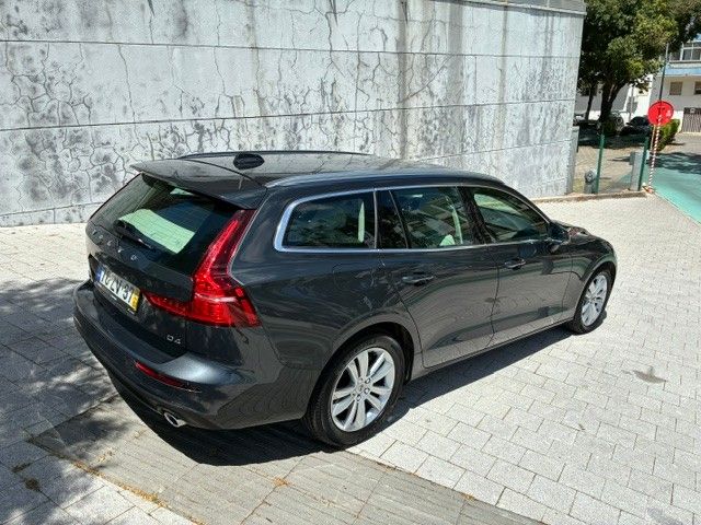 volvo-v60-2020-diesel-1969cc