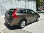volvo-v60-cross-country-2017-diesel-1969cc