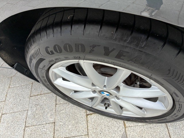 bmw-serie-2-2019-diesel-1496cc