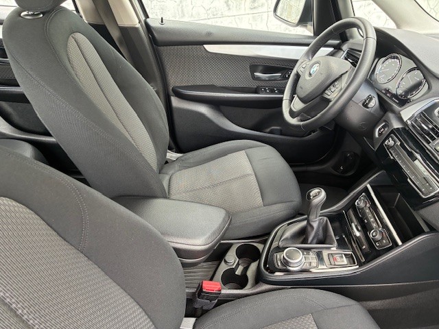 bmw-serie-2-2019-diesel-1496cc