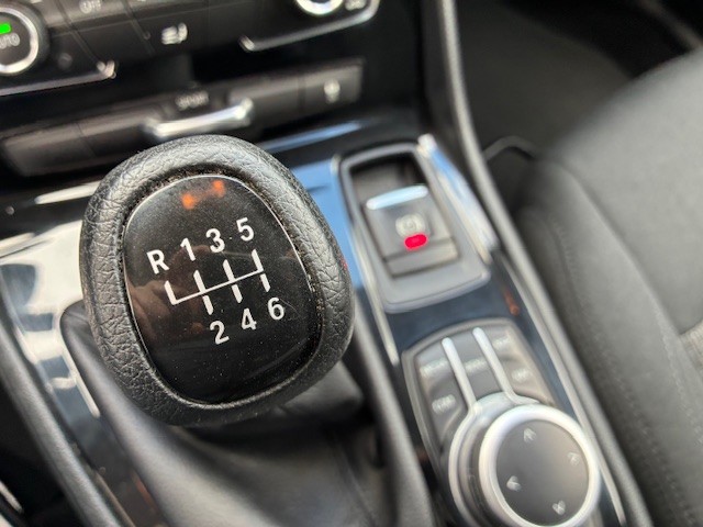 bmw-serie-2-2019-diesel-1496cc