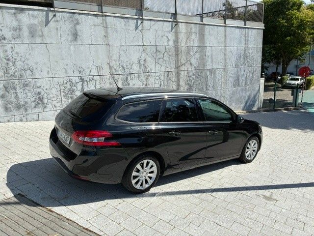 peugeot-308-sw-2017-diesel-1560cc