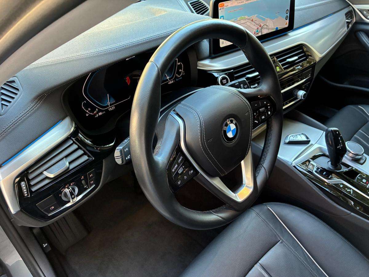 bmw-serie-5-2020-hibrido-a-gasolina-1998cc