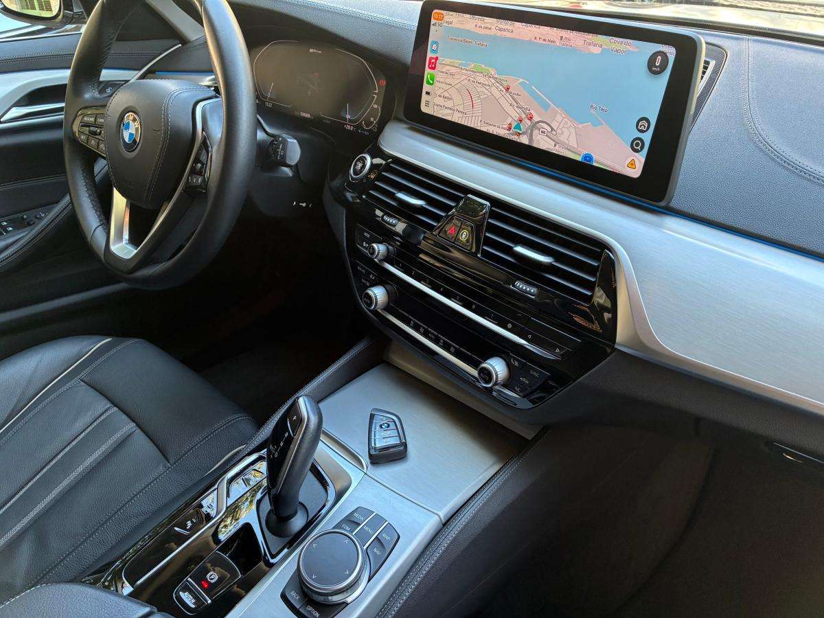 bmw-serie-5-2020-hibrido-a-gasolina-1998cc