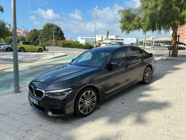 bmw-serie-5-2020-hibrido-a-gasolina-1998cc