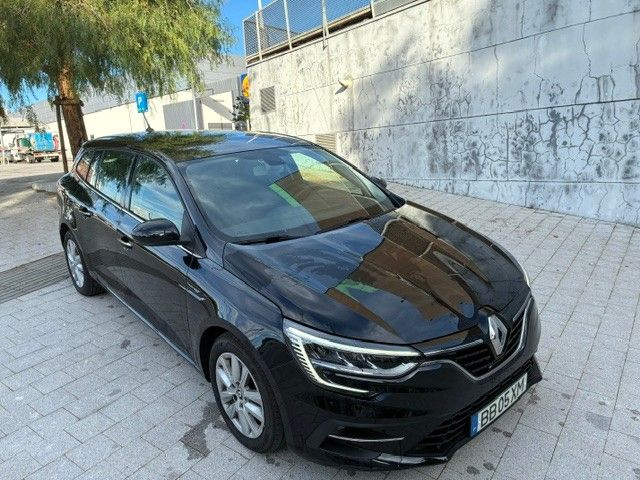 renault-megane-sport-tourer-2023-diesel-1461cc