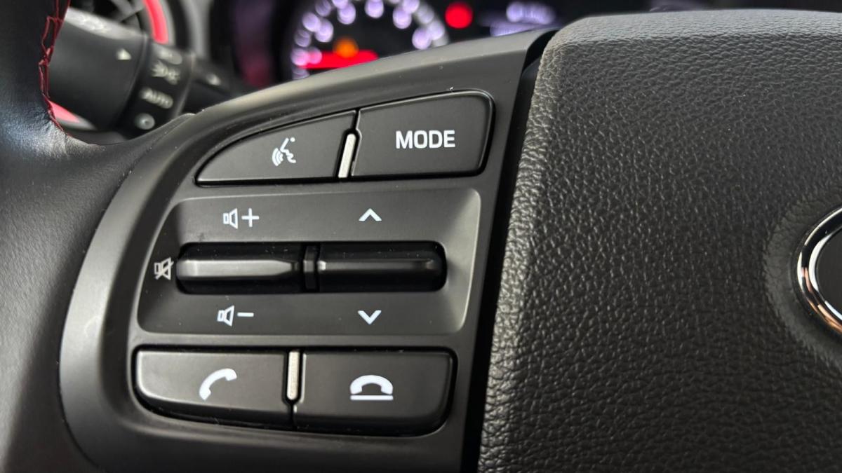 hyundai-i10-2023-gasolina-998cc