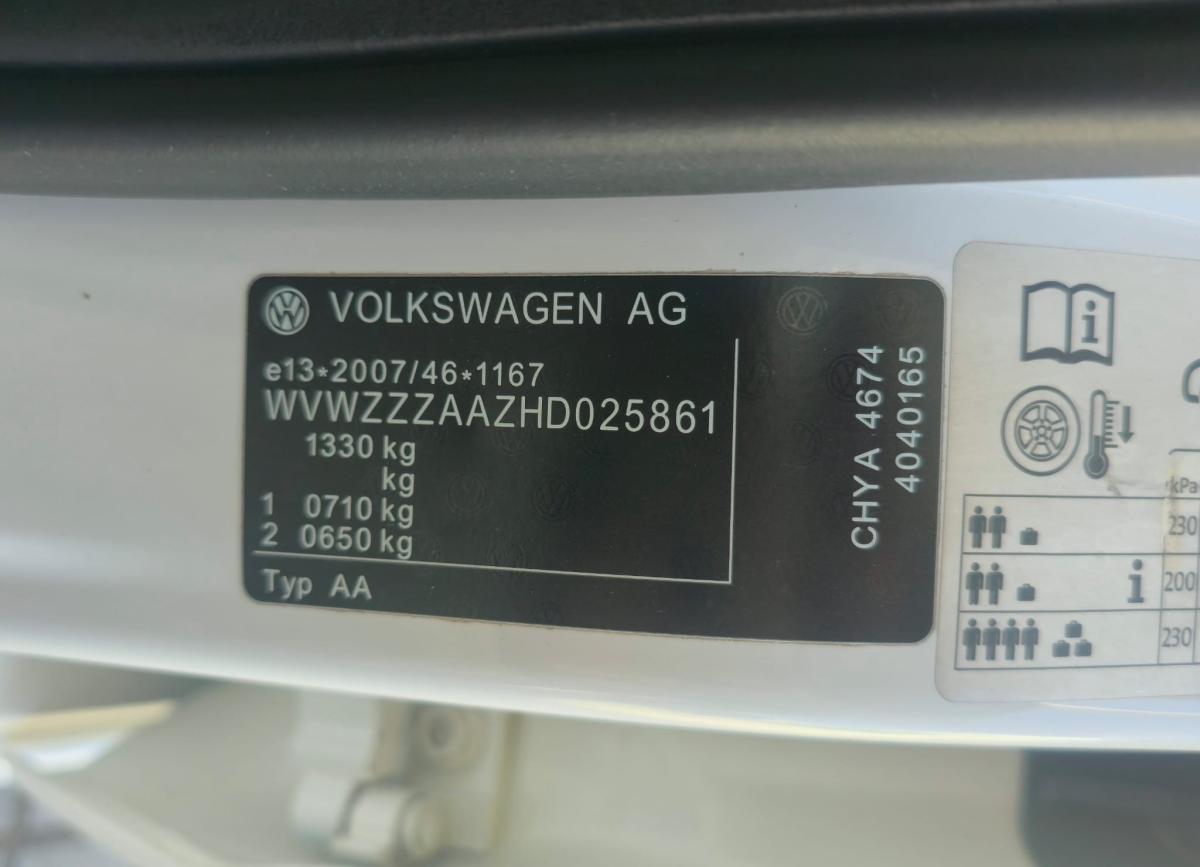 volkswagen-up-2016-gasolina-999cc