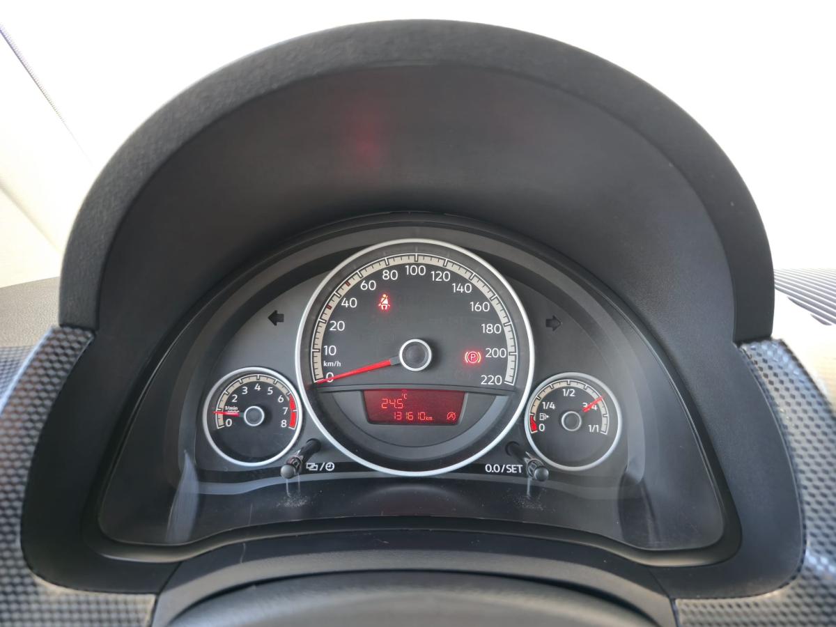 volkswagen-up-2016-gasolina-999cc