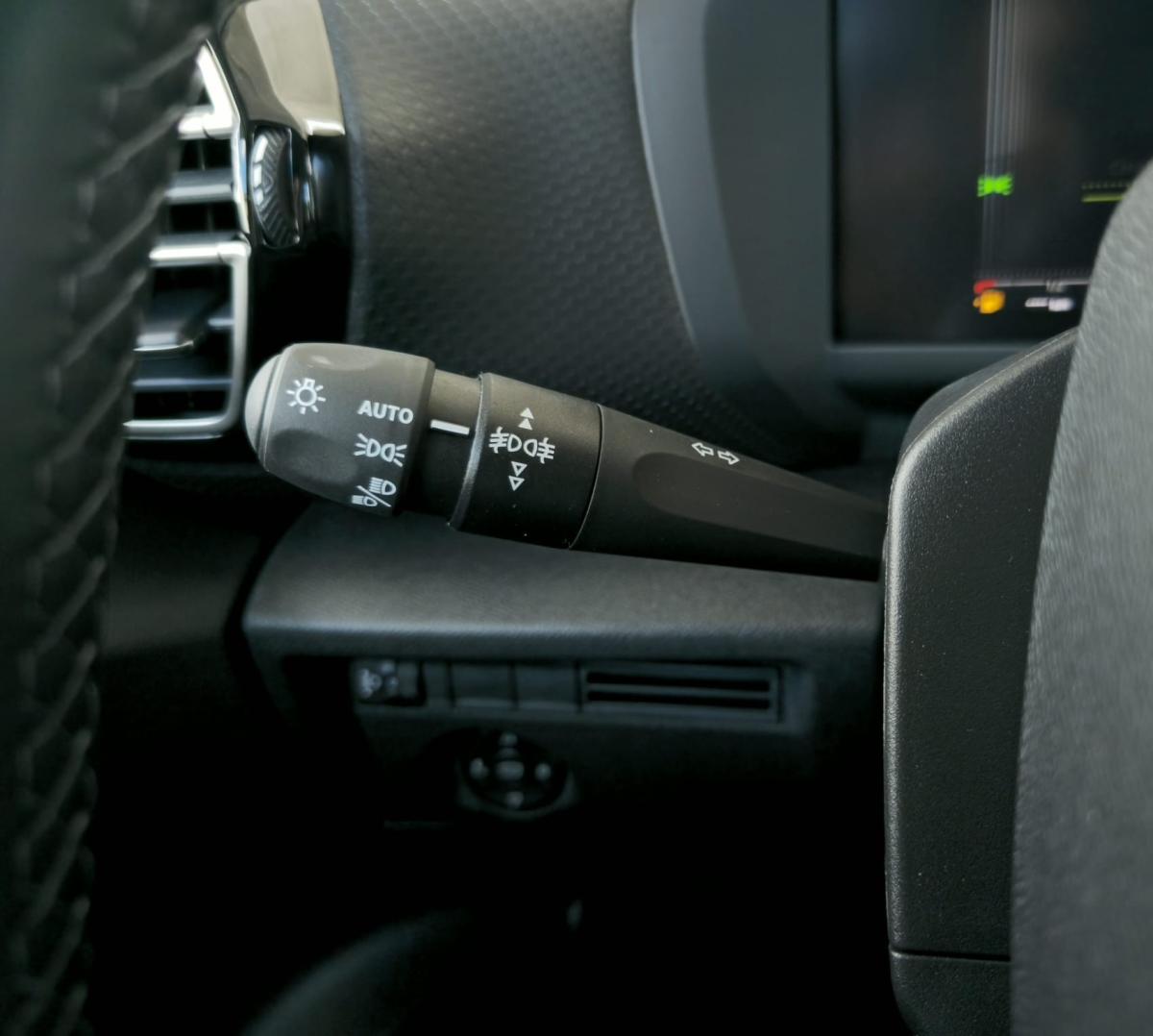 citroen-c4-2025-gasolina-1199cc