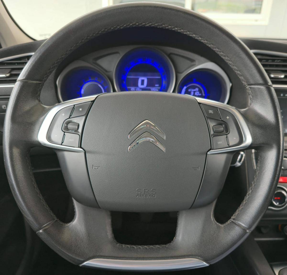 citroen-c4-2013-diesel-1560cc