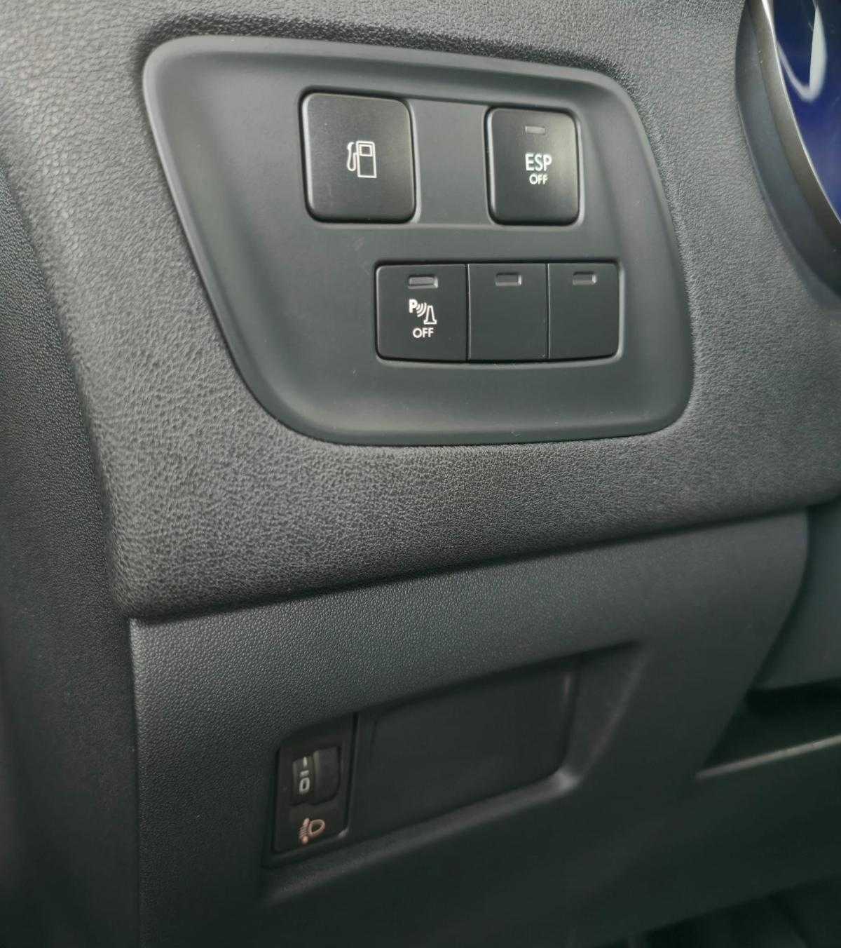 citroen-c4-2013-diesel-1560cc