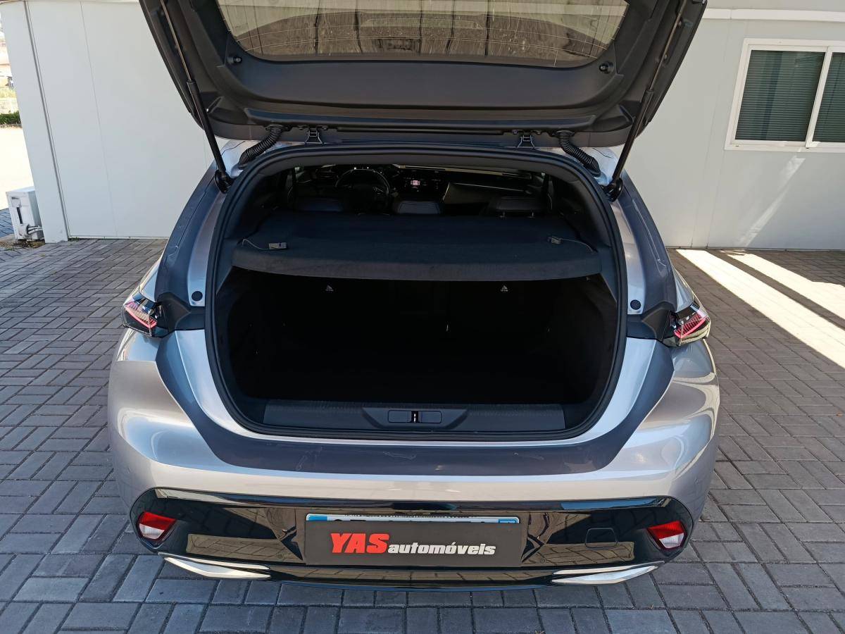 peugeot-308-2023-gasolina-1199cc