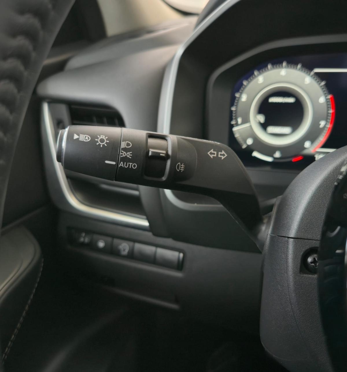 nissan-qashqai-2025-hibrido-a-gasolina-1332cc