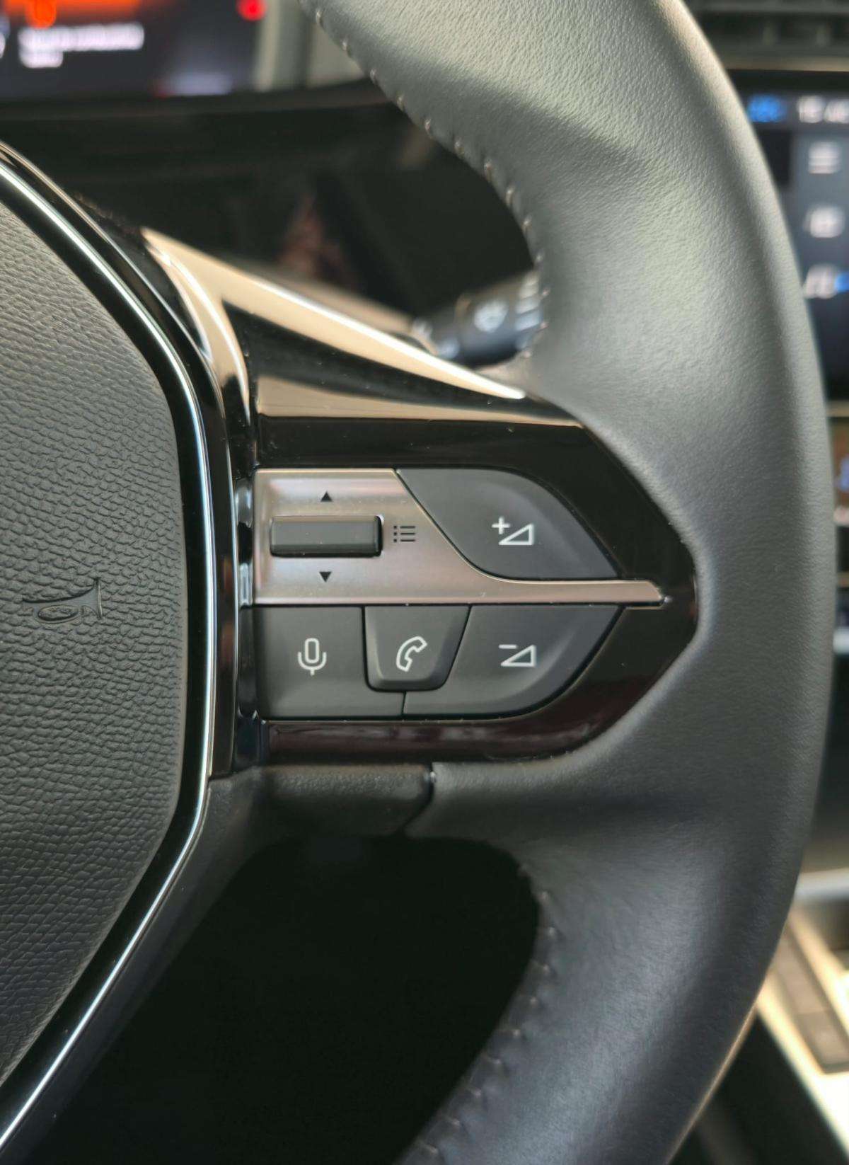 peugeot-308-sw-2025-hibrido-a-gasolina-1199cc