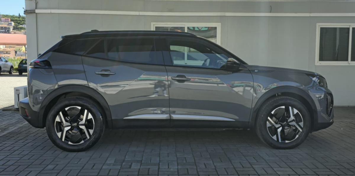 peugeot-2008-2023-eletrico-0cc