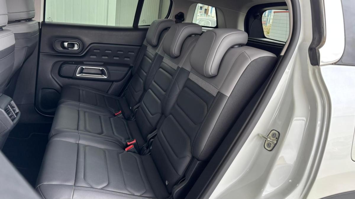 citroen-c5-aircross-2023-hibrido-a-gasolina-1598cc