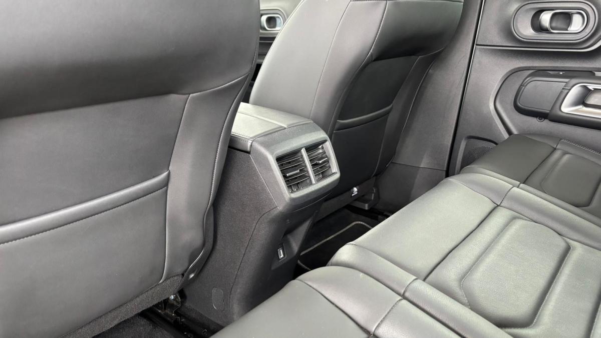 citroen-c5-aircross-2023-hibrido-a-gasolina-1598cc