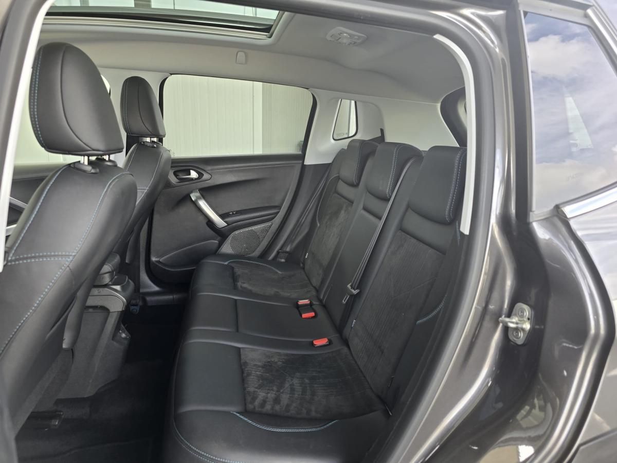 peugeot-2008-2018-gasolina-1199cc