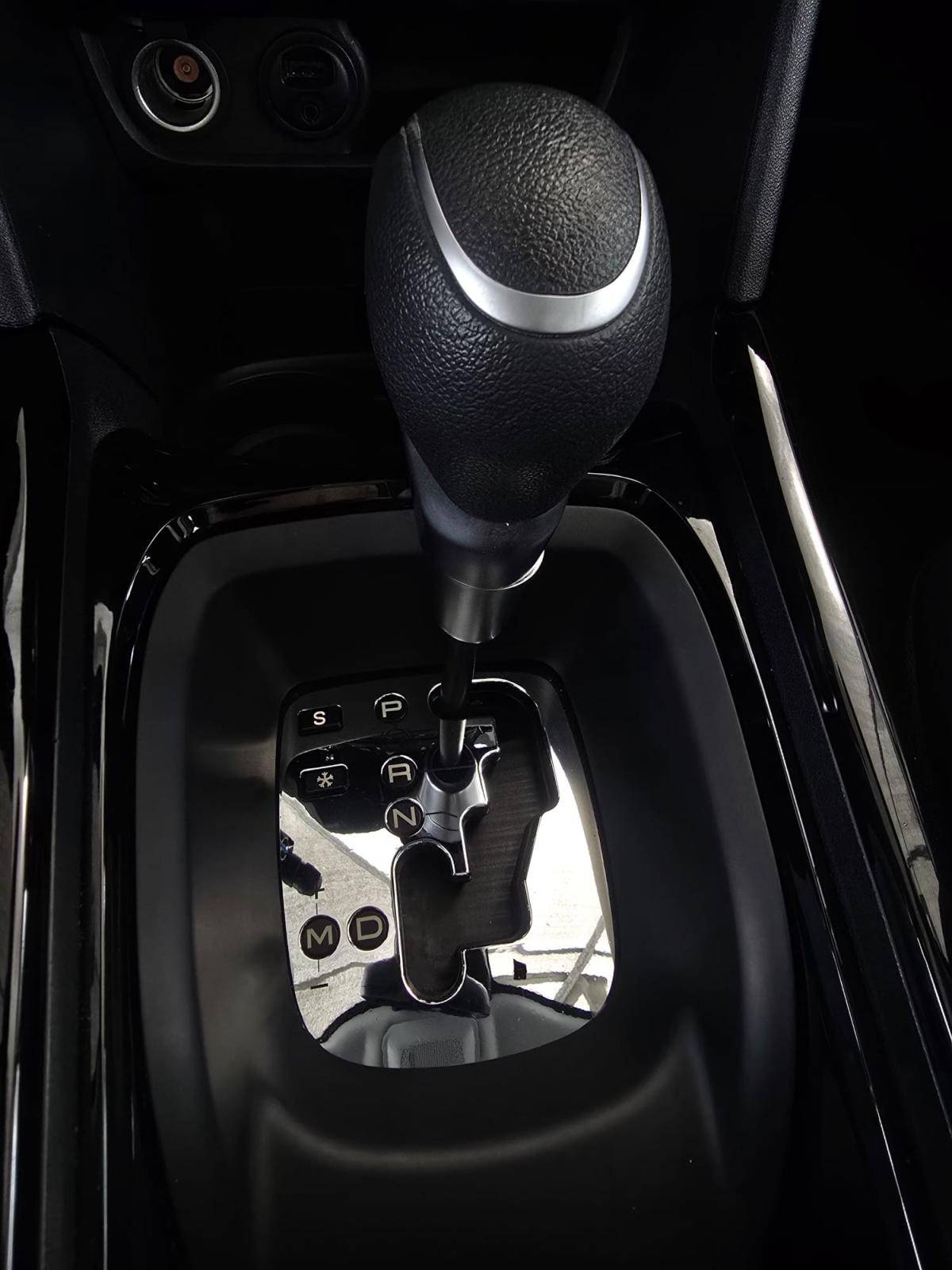 peugeot-2008-2018-gasolina-1199cc